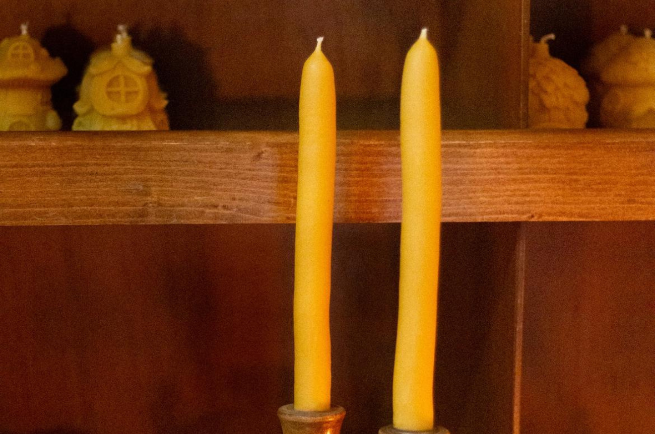 Hand Dipped Beeswax Taper Candle